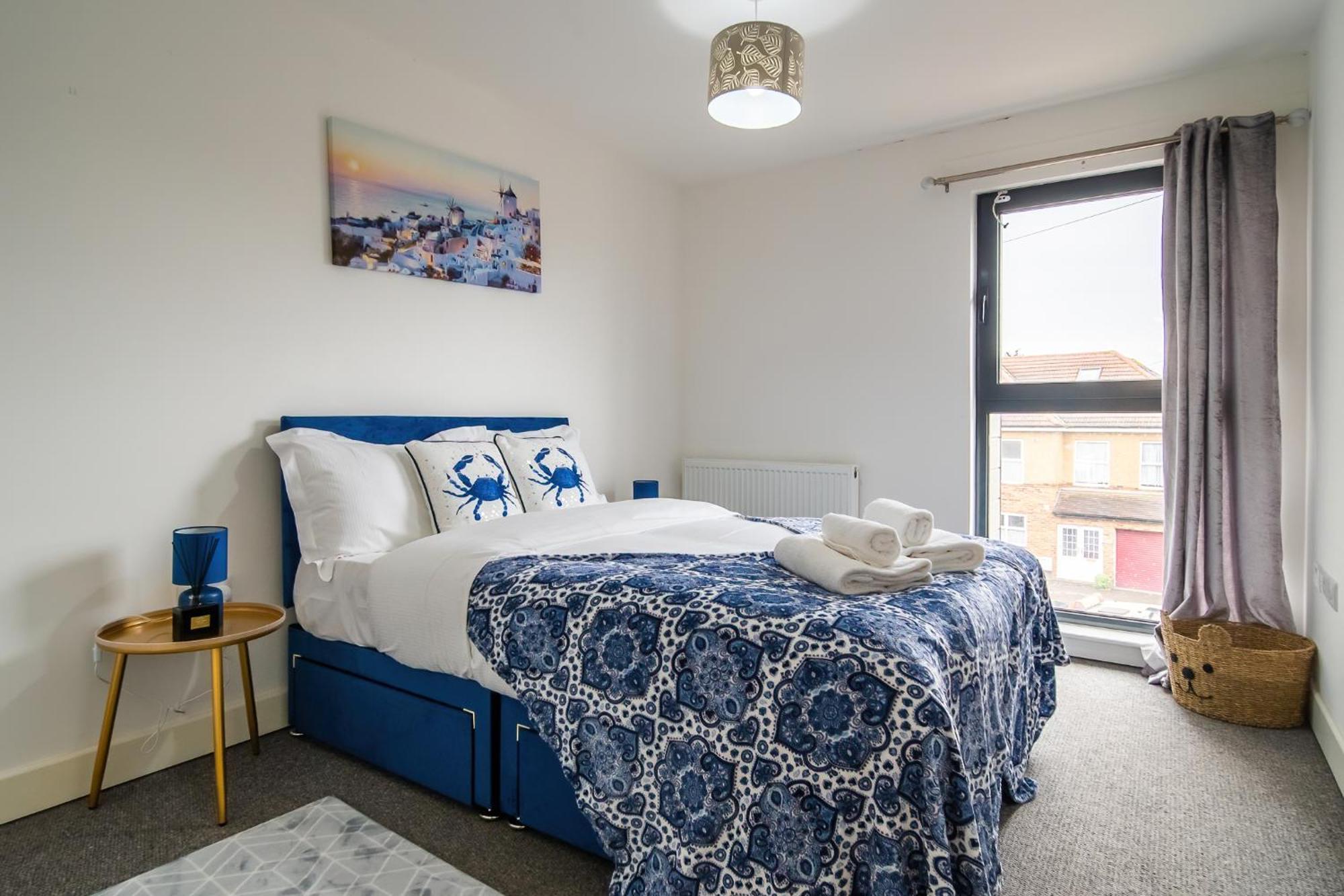 Livestay-New Private Apartment Building Minutes From Heathrow Slough Exterior foto